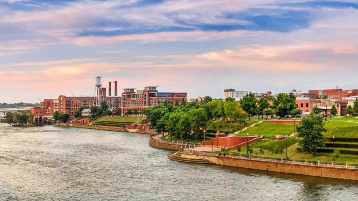 Columbus GA to Atlanta Airport Shuttle: Best Shuttle Service for Convenient Airport Transfers