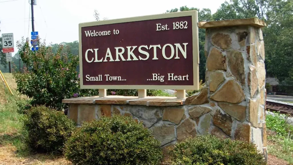 Atlanta Airport transportation to Clarkston GA with sedans, SUVs, and limousines