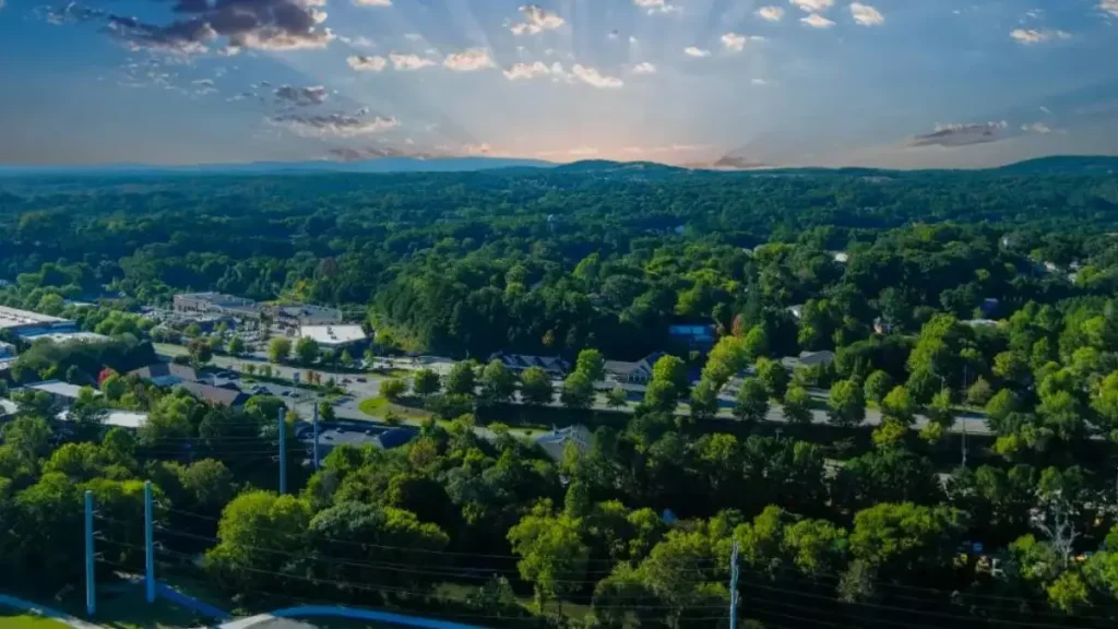 car service from Atlanta Airport to Canton GA with sedans, SUVs, and limousines