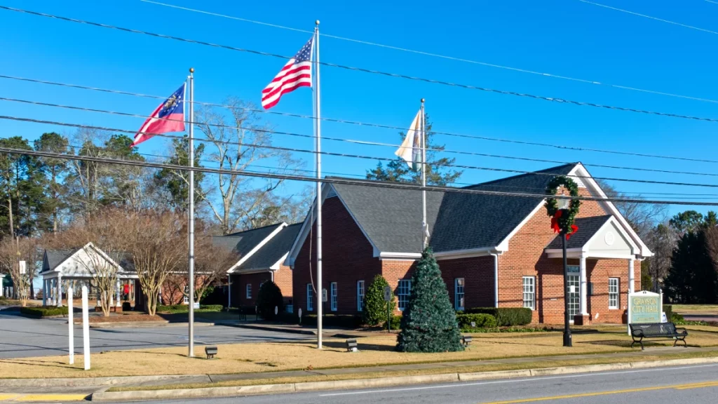 transportation from ATL Airport to Grayson GA with sedans, SUVs, and limousines