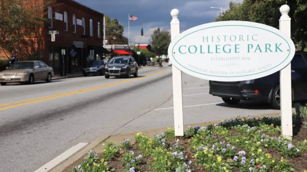 transportation from Atlanta Airport to College Park GA with sedans, SUVs, and limousines